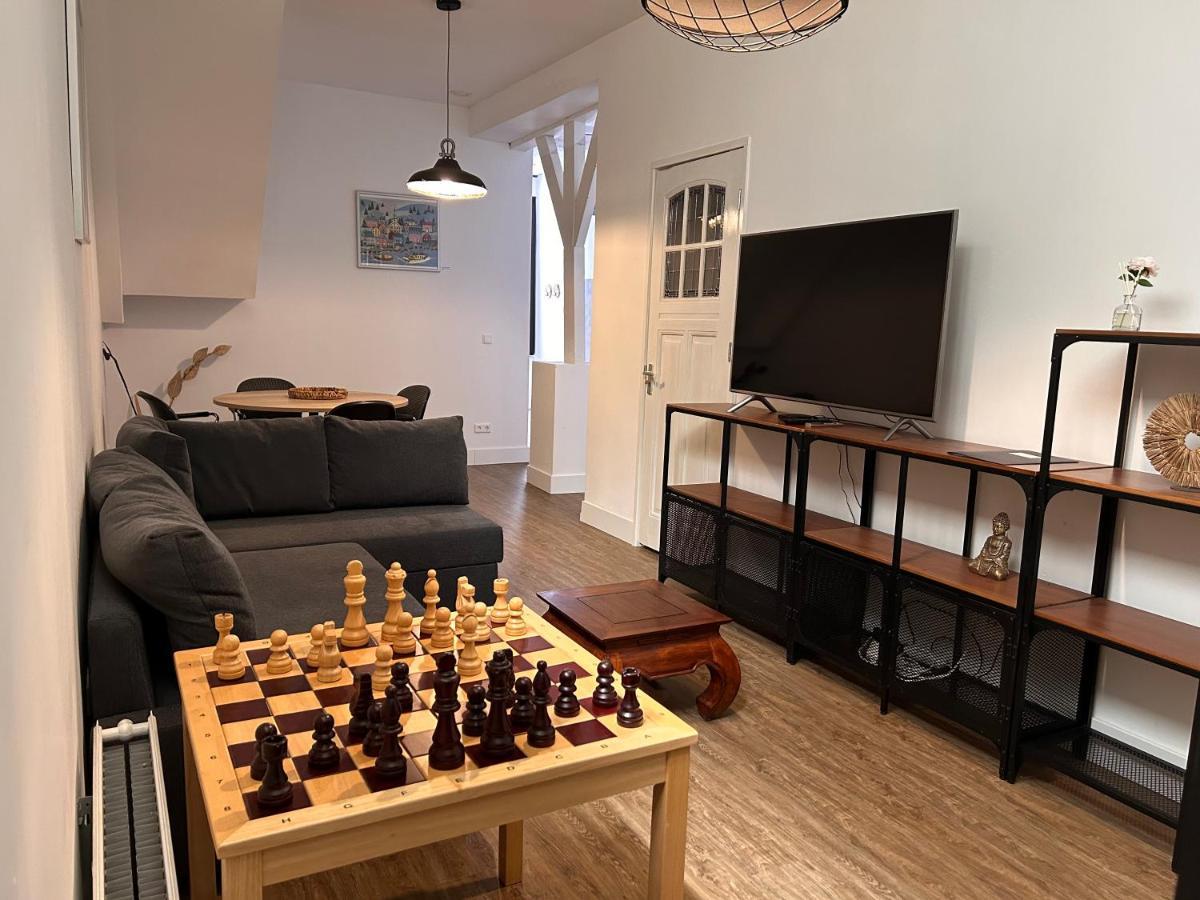 Artistic Independent Apartment, City Centre Dordrecht Eksteriør billede
