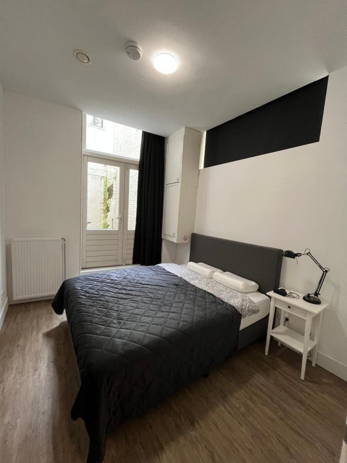 Artistic Independent Apartment, City Centre Dordrecht Eksteriør billede